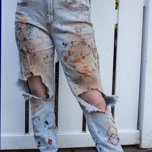Hand Embroidered Jeans - Picture 2 of 8